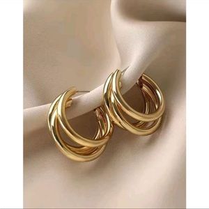 Anthropologie Alex Classy Minimalist Triple Hoop Earrings